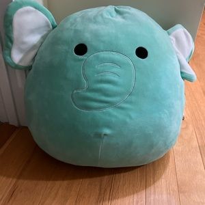 Beautiful, soft squish Marlow